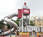 Изуродованную вандалами детскую площадку у Лебединки в Астрахани восстановят. На это потребуются миллионы