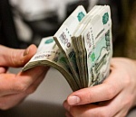 Астраханского полицейского подкупили за молчание