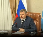 Игорь Бабушкин пояснил, почему работают газовики и нефтяники, но закрыты парикмахерские