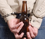 В Астрахани молодой человек украл алкоголь «для вечеринки»