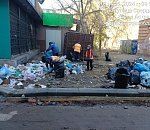 В самом центре Астрахани нашли свалку, с которой вывезли 9 тонн мусора