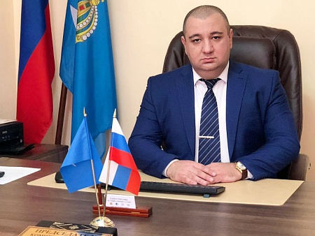 В сети сообщается о задержании помощника мэра Астрахани Карена Григоряна