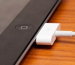 Не вовремя снятый с зарядки планшет отправил астраханку на операционный стол, а ее парня - в психушку