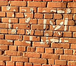 Суровая реальность: в Астрахани хулиганы испортили оживающий арт-объект