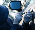 КС РФ вступился за права владельцев угнанных машин после рассмотрения обращения астраханца	