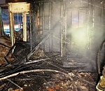 Вчера в Икряном дважды пылал пожар на одной и той же улице. Сгорели машина и жилой дом