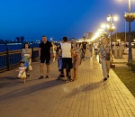 Опасные прогулки. Стоит ли астраханцам бояться Петровскую набережную?