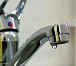 В Астрахани целый микрорайон остался без холодной воды