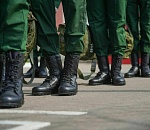 За две недели более 50 астраханцев изъявили желание служить по контракту