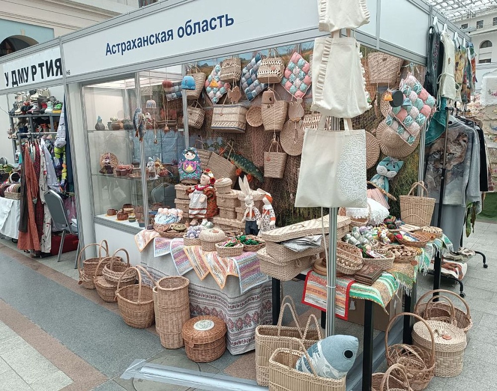 Астраханская экспозиция заняла призовое место на столичной выставке мастеров