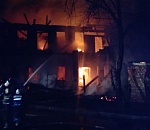 Ночью в районе Больших Исад в Астрахани произошел крупный пожар