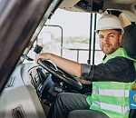 В Астрахани водителей бесплатно обучат работе на новых автобусах