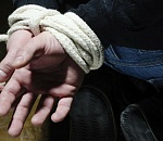 Трое жителей Калмыкии похитили астраханца