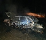 Многоквартирный дом в историческом центре, хозпостройка и автомобиль. Пожары за сутки