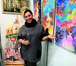 Скорее записывайтесь: Корнелия Манго научит астраханцев рисовать