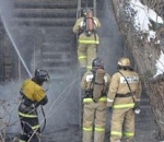 На пожаре в Астраханской области пострадали два человека