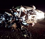 Легковушка всмятку: ужасная авария в Астраханской области