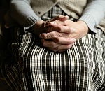 Из-за отмены маршруток к астраханским инвалидам не доехали соцработники