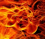 В Астрахани из-за курильщика произошел пожар в многоэтажке