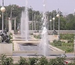 Свершилось: кадры запуска фонтана на площади Ленина в Астрахани