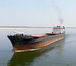 В Астраханской области сухогруз сел на мель