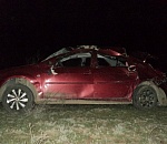 Под Астраханью опрокинулась иномарка: пострадал пассажир