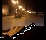 Неизвестный лихач проехался по пешеходной зоне Центральной набережной