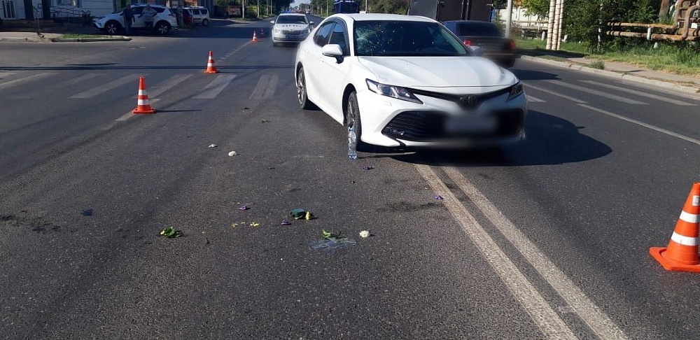 В День знаний астраханец на иномарке сбил женщину с ребёнком 