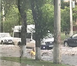 Фото дня: Посейдон в астраханской луже