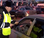 Рейд по парковке у Алимпика закончился для астраханских водителей благополучно