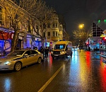 Астраханка на иномарке сбила двух подростков и женщину в центре у ЦУМа