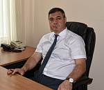 У главы администрации Астрахани Радика Харисова появился консультант по ЖКХ