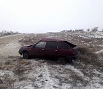 На трассе в Астраханской области перевернулся автомобиль, пассажир в коме