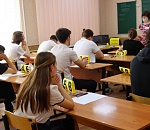 Астраханские школьники сдают самый массовый ЕГЭ 