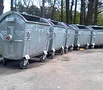 Сотрудники фирмы по вывозу мусора украли контейнеры