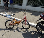 В Астрахани столкнулись мотоцикл и велосипед: пострадали двое подростков