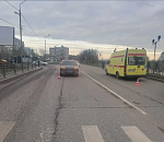 В Астрахани медицинский автомобиль сбил ребенка на переходе и протаранил встречную иномарку