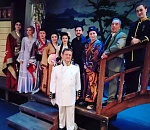 Астраханская певица вернулась со спектаклей в Великобритании