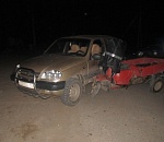 Под Астраханью столкнулись внедорожник и мотороллер: один человек погиб