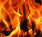 Ночью в Астрахани в многоэтажке произошел пожар