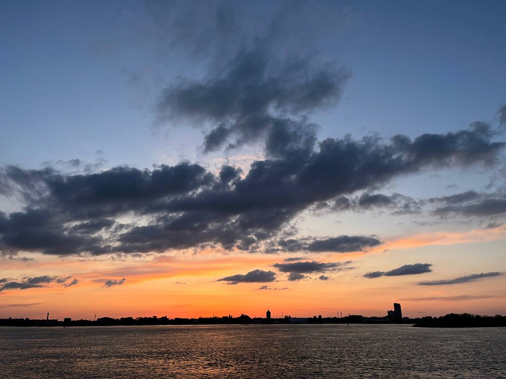 Какая погода ждет астраханцев завтра?