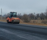 Дорогу в астраханском селе спасают от смыва в реку