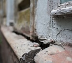 Под Астраханью многодетную семью 5 лет не переселяли из сгоревшего дома