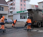 В Астрахани на геолога Волкова и Савушкина засыпали ямы