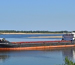 Сухогруз с кукурузой сел на мель в Волго-Каспийском канале