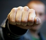 Астраханец сломал полицейскому нос