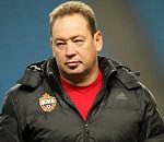 Слуцкий извинился перед болельщиками за игру сборной