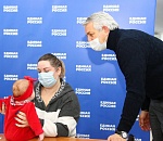 Леонид Огуль открыл в Астрахани неделю личных приемов