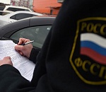 В Астрахани судебные приставы пересаживали автомобилистов на маршрутки