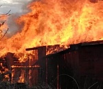 На восточной окраине Астрахани при тушении хозпостройки нашли тело пожилого мужчины